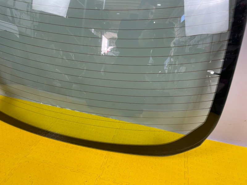 Стекло заднее, 3000 рублей, Москва