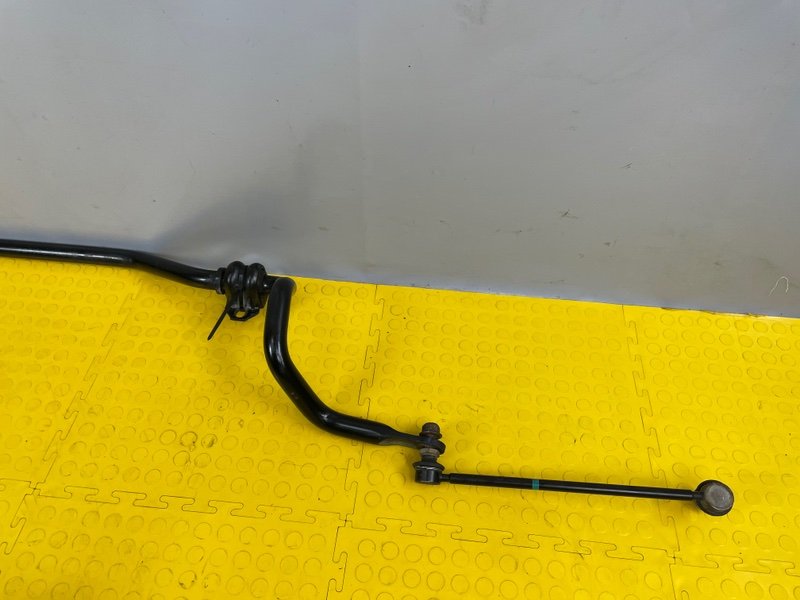 Стабилизатор передний, 3500 рублей, Москва