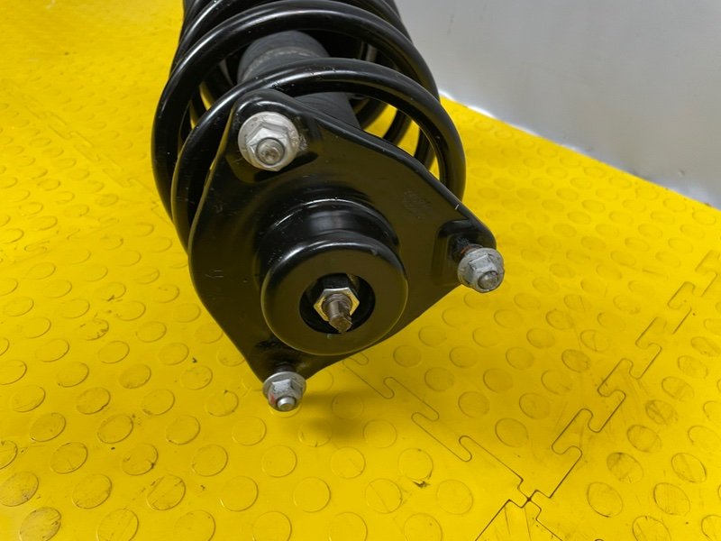 Амортизатор передний, 7000 рублей, Москва