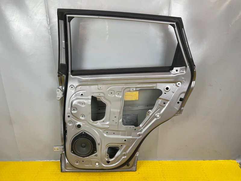 Дверь задняя правая, 47000 рублей, Москва