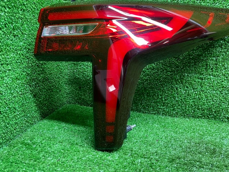 Фонарь задний правый, 10000 рублей, Москва