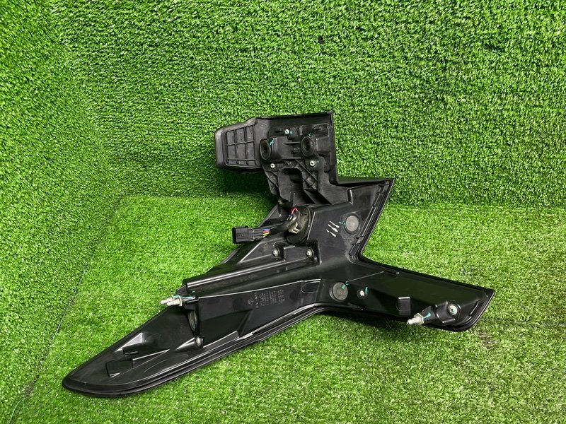 Фонарь задний правый, 10000 рублей, Москва