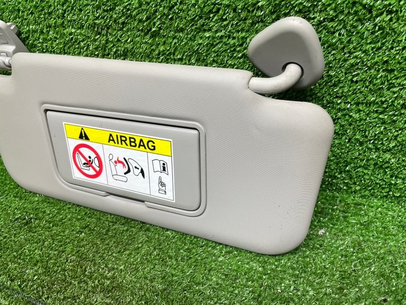 Козырек солнцезащитный, 1000 рублей, Москва