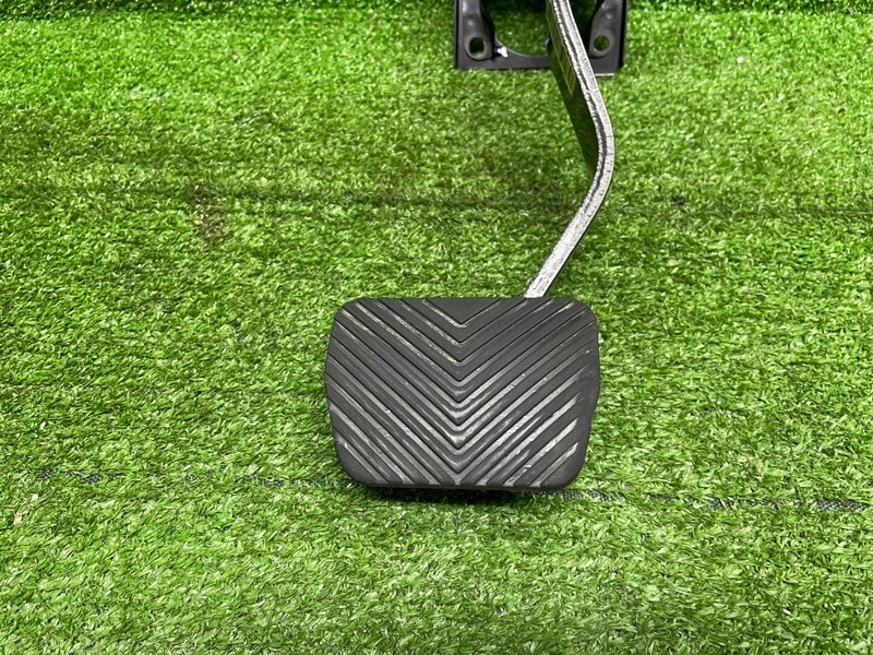 Педаль тормоза, 1500 рублей, Москва