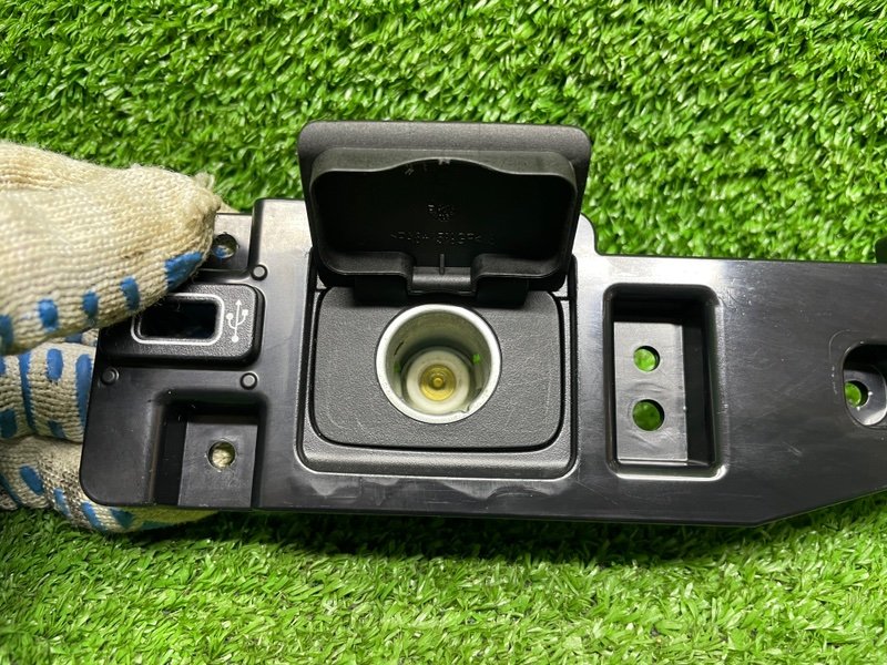 Накладка консоли, 1500 рублей, Москва