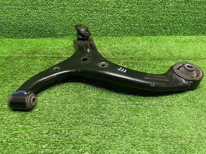 Рычаг передний левый, 3000 рублей, Москва