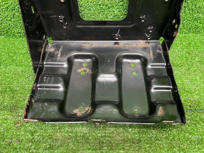 Площадка под АКБ, 1500 рублей, Москва