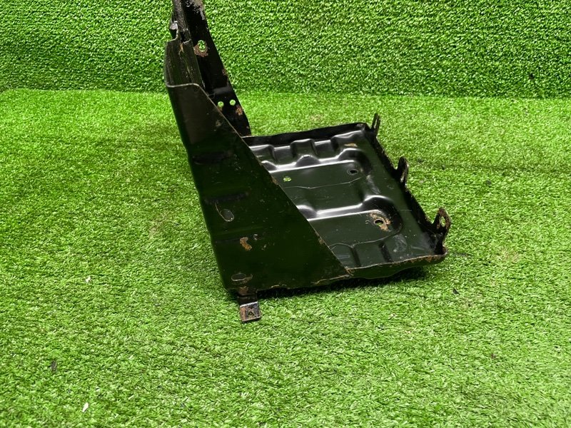 Площадка под АКБ, 1500 рублей, Москва