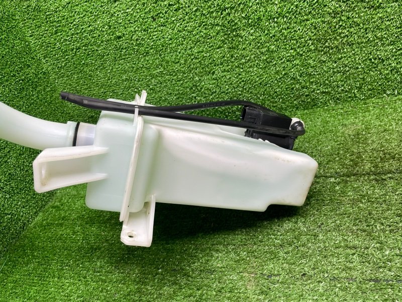 Бачок омывателя лобового стекла, 3500 рублей, Москва