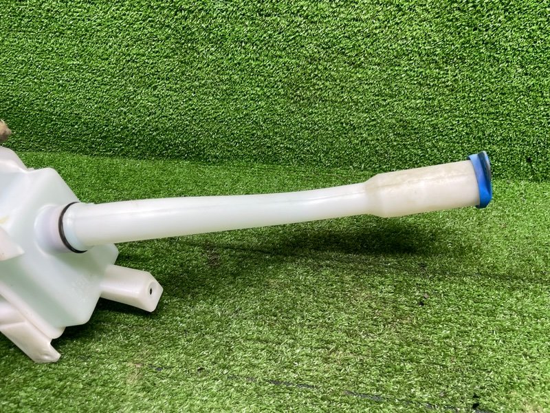 Бачок омывателя лобового стекла, 3500 рублей, Москва