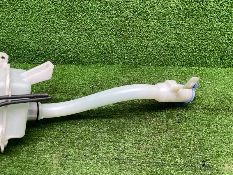 Бачок омывателя лобового стекла, 3500 рублей, Москва