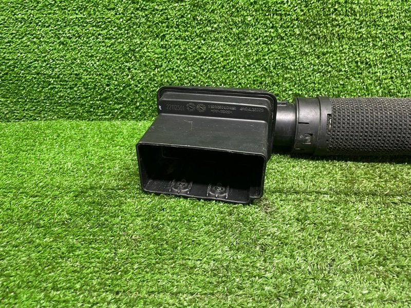 Воздухозаборник, 2000 рублей, Москва