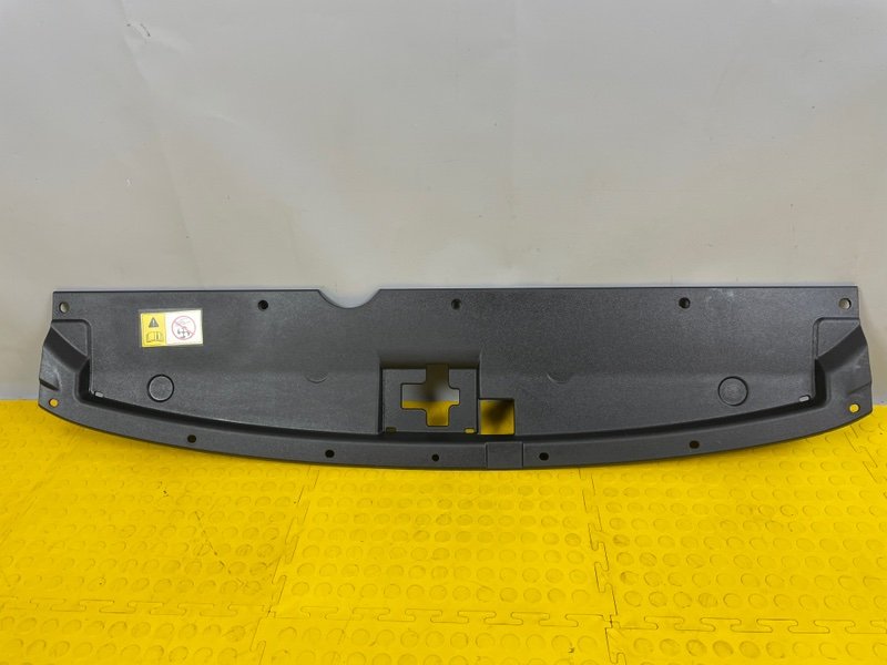 Кожух замка капота, 1500 рублей, Москва