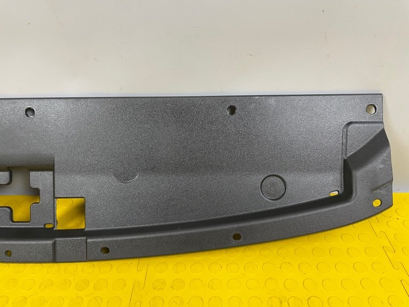 Кожух замка капота, 1500 рублей, Москва