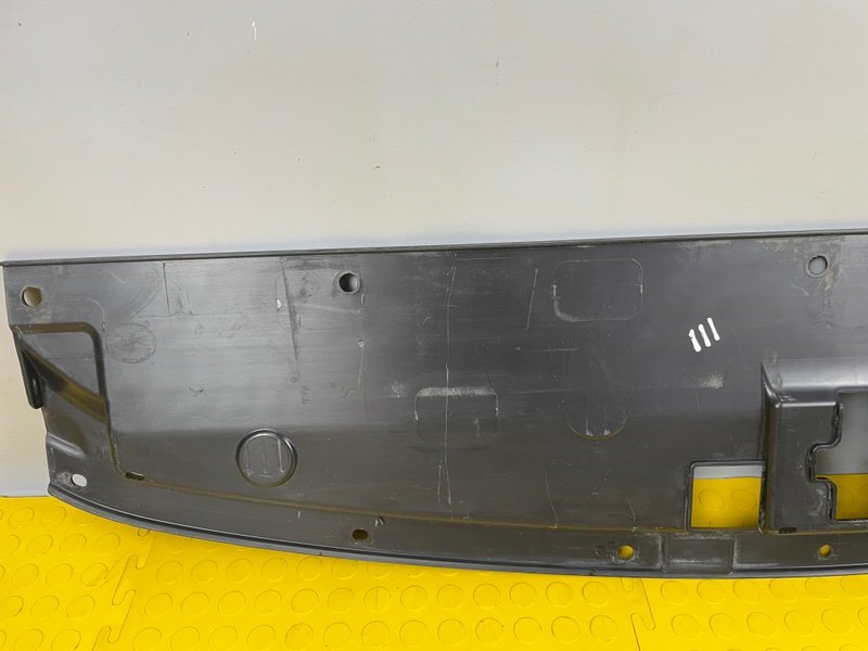 Кожух замка капота, 1500 рублей, Москва