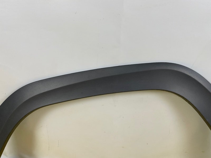 Накладка крыла, 2000 рублей, Москва