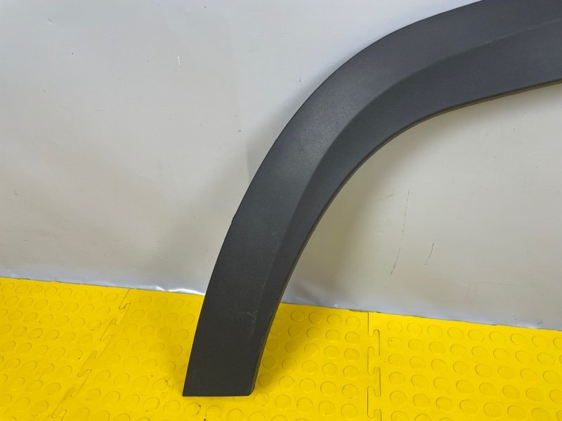 Накладка крыла, 2000 рублей, Москва