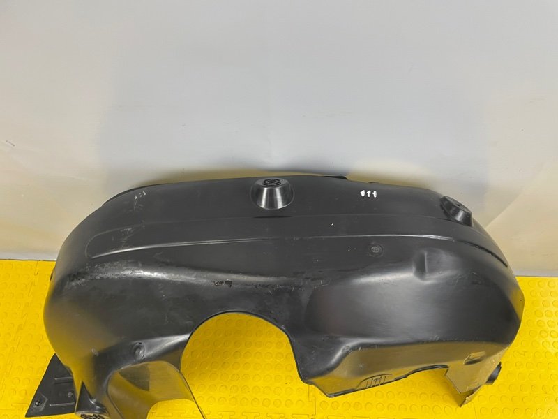 Подкрылок, 2500 рублей, Москва