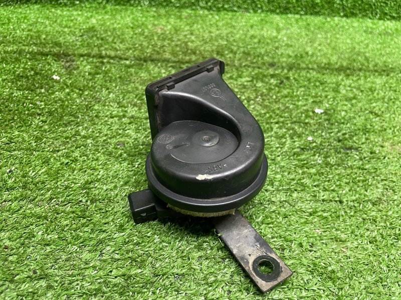 Звуковой сигнал, 1500 рублей, Москва