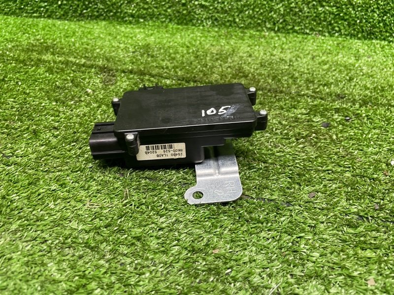 Блок электронный, 1000 рублей, Москва