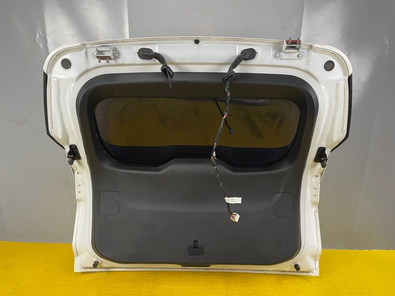 Дверь багажника, 65000 рублей, Москва