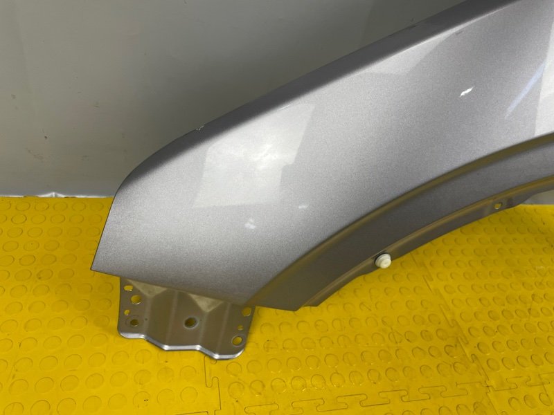 Крыло переднее левое, 10000 рублей, Москва