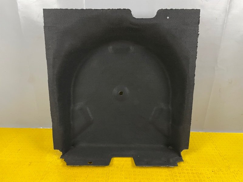 Пол багажника, 2000 рублей, Москва