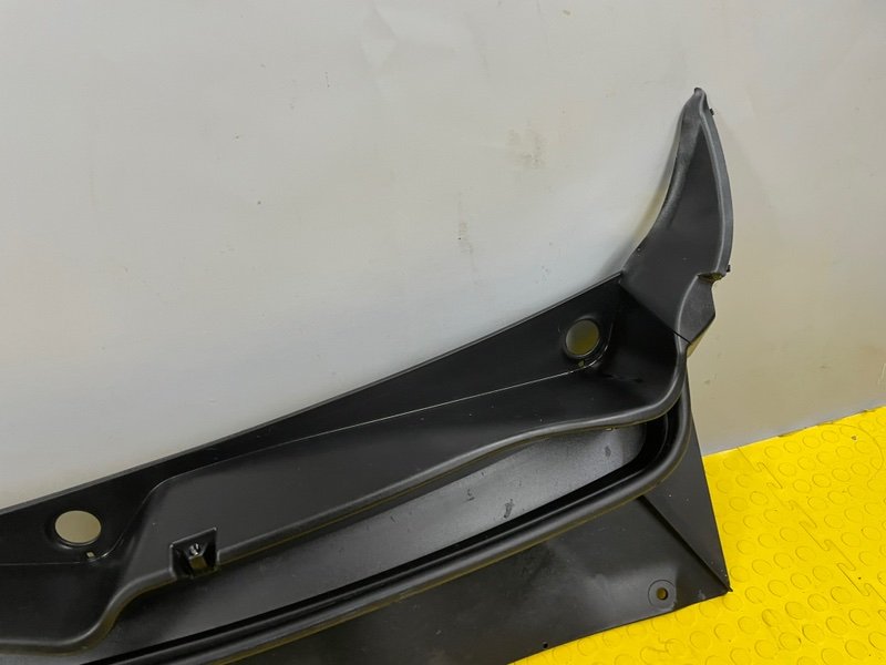 Планка под лобовое стекло, 5000 рублей, Москва