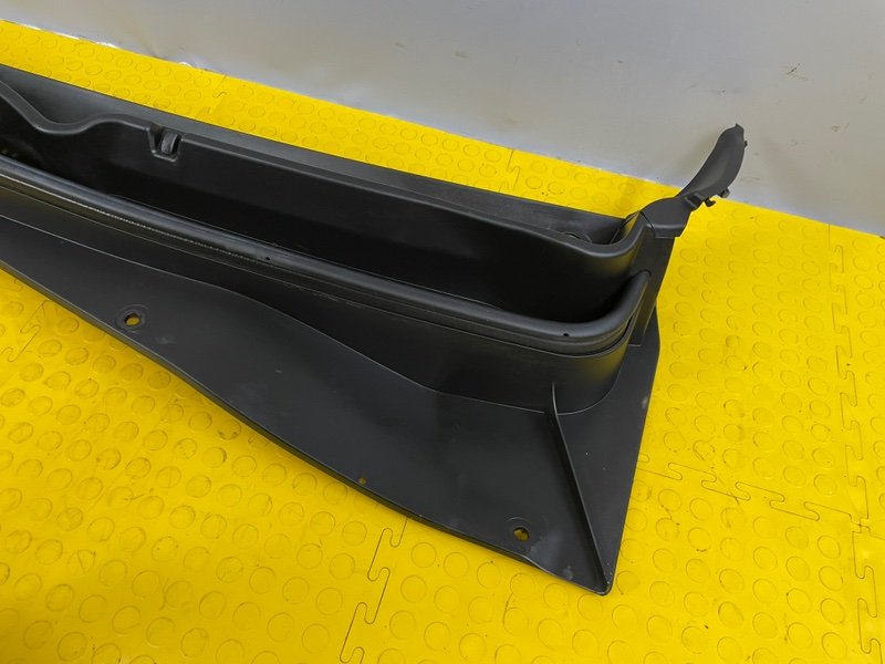 Планка под лобовое стекло, 5000 рублей, Москва