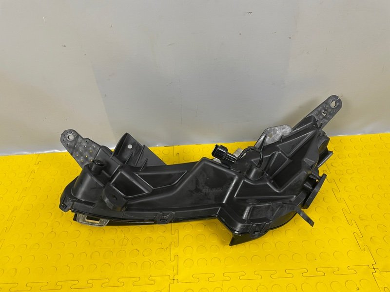 Фара дневного света правая, 10000 рублей, Москва