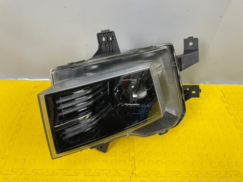 Фара левая, 10000 рублей, Москва