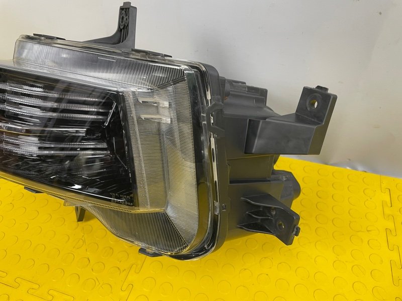 Фара левая, 10000 рублей, Москва