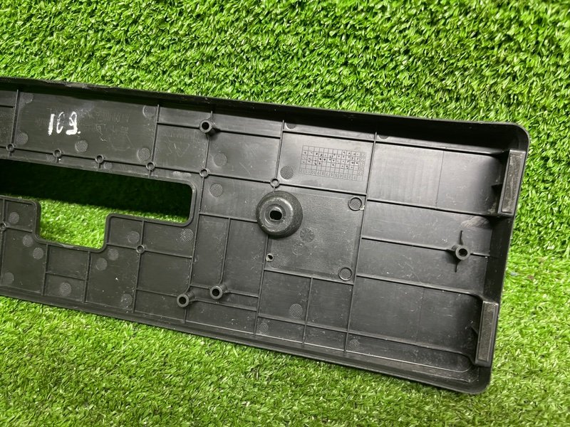 Накладка двери багажника, 1600 рублей, Москва