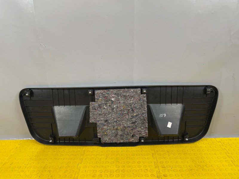 Обшивка крышки багажника, 1500 рублей, Москва