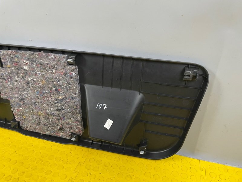 Обшивка крышки багажника, 1500 рублей, Москва