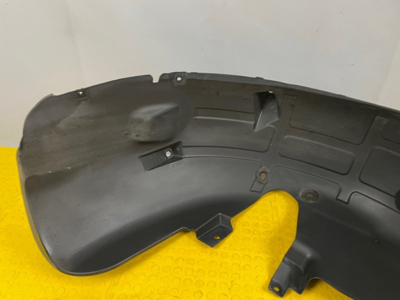 Подкрылок, 3000 рублей, Москва