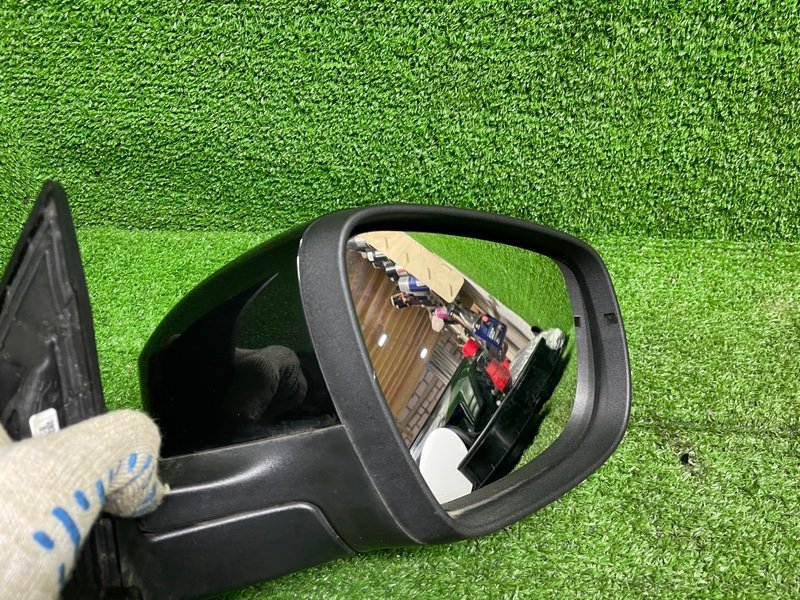 Зеркало правое, 10000 рублей, Москва