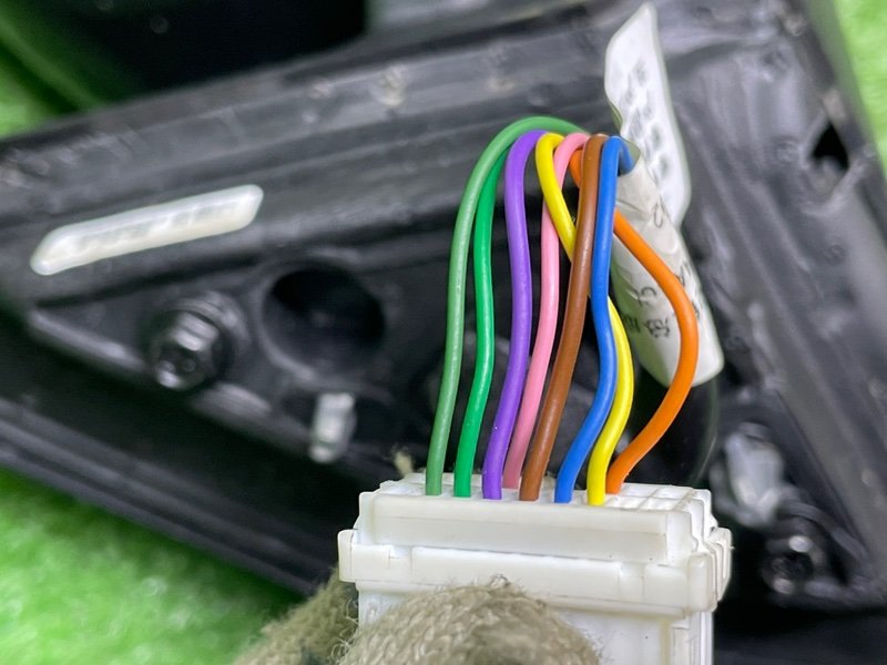 Зеркало правое, 10000 рублей, Москва