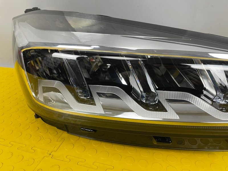 Фара правая, 35000 рублей, Москва