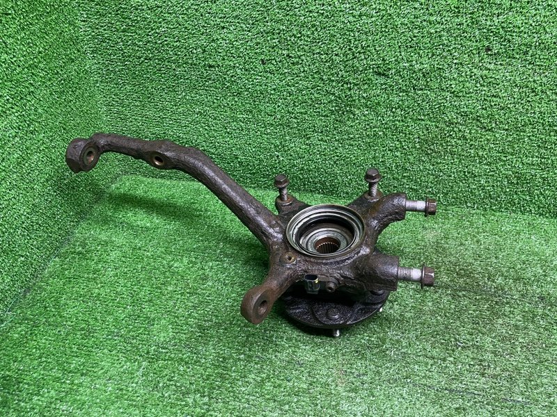 Кулак поворотный, 15000 рублей, Москва