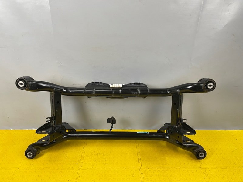 Балка задняя, 12000 рублей, Москва