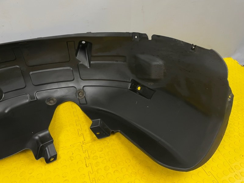 Подкрылок, 2500 рублей, Москва