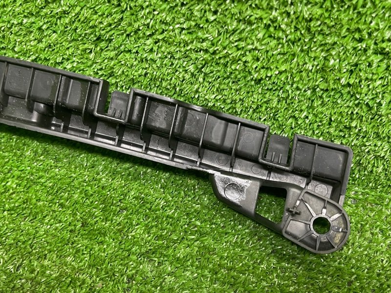 Кронштейн переднего бампера, 2000 рублей, Москва