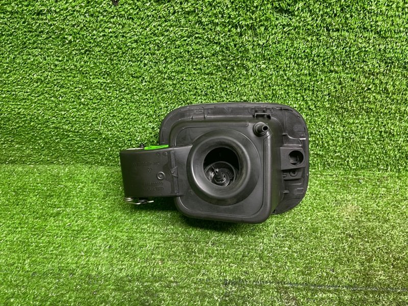 Лючок топливного бака, 3500 рублей, Москва