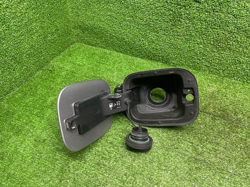 Лючок топливного бака, 3500 рублей, Москва