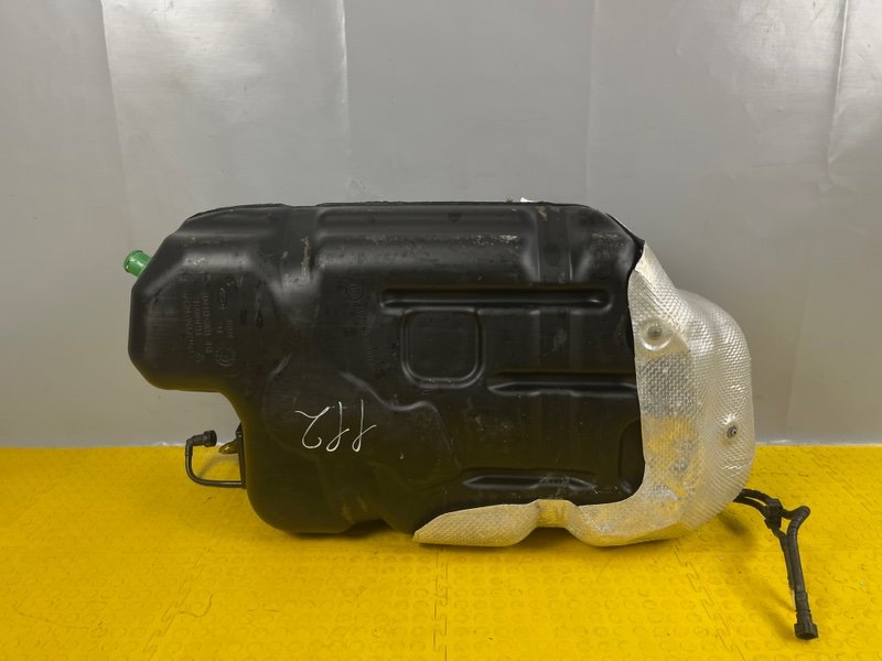 Бак топливный, 10000 рублей, Москва