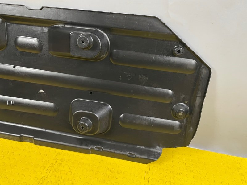 Защита антигравийная, 2000 рублей, Москва