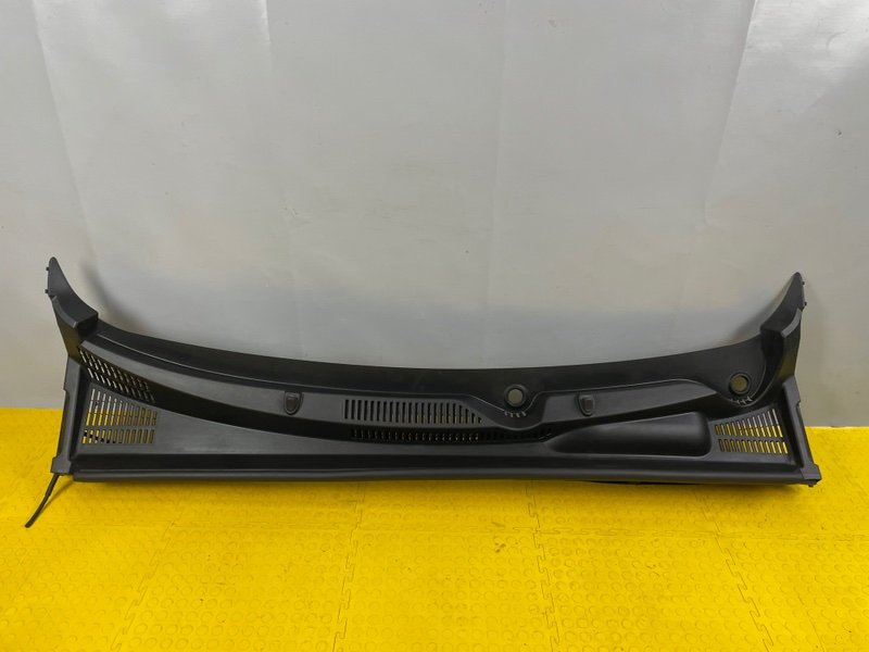 Планка под лобовое стекло, 7000 рублей, Москва