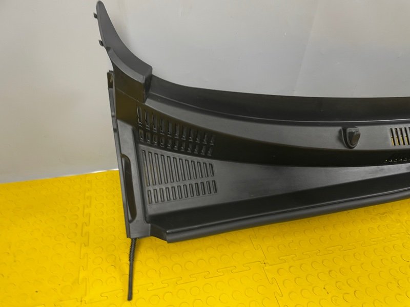 Планка под лобовое стекло, 7000 рублей, Москва