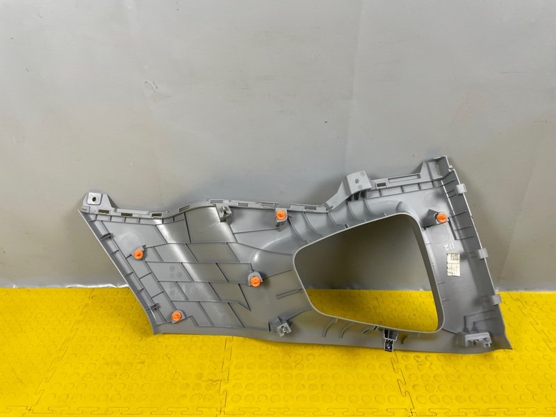 Обшивка багажника, 1000 рублей, Москва